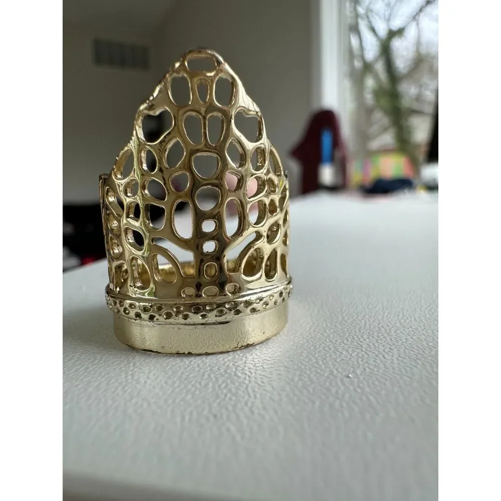 NWOT Kendra Scott Paige in Gold Filigree Size 8 Ring